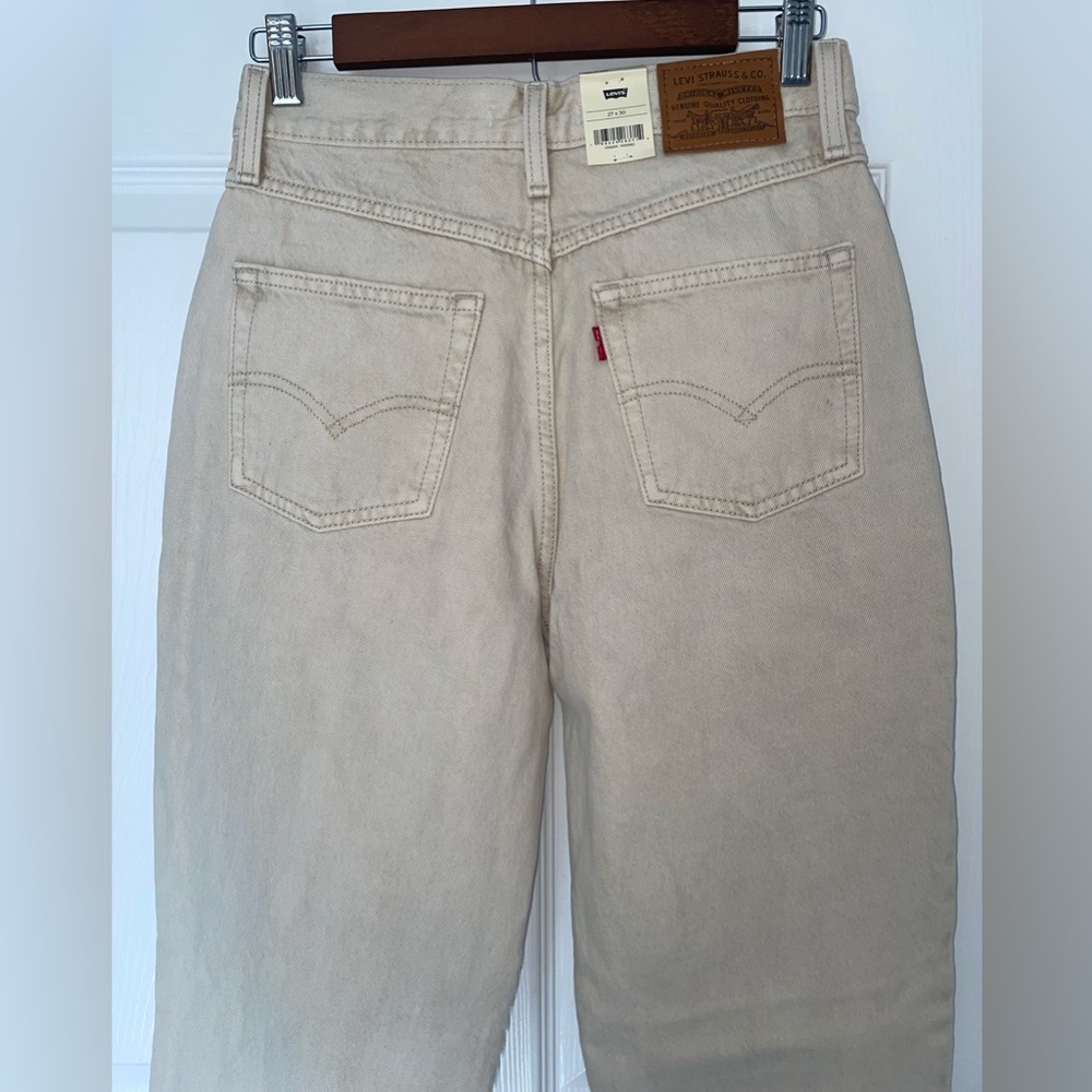 Levi’s Mom jeans (27X30) - Picture 10 of 15